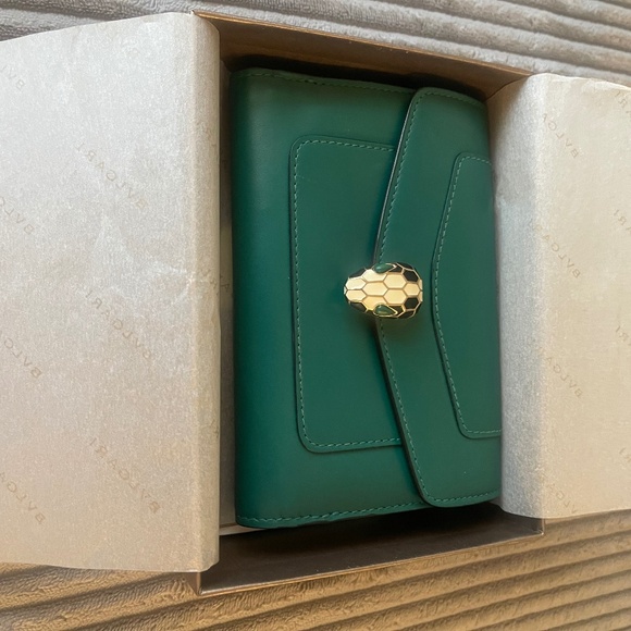 Bvlgari Serpenti Wallet - Picture 1 of 9